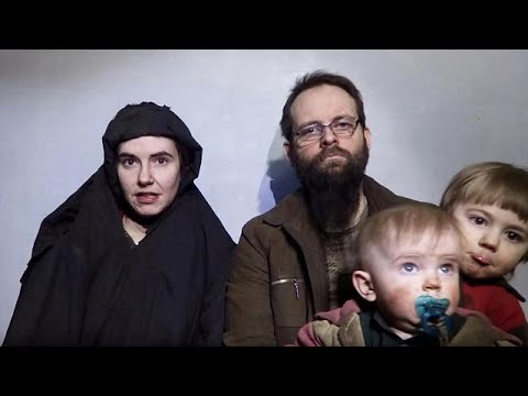 تحرير عائلة كندية بعد 5 أعوام من الأسر