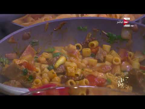 عمرو أديب يطبخ لأول مرة على الهواء مباشرة