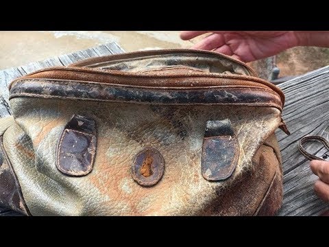 صياد يعثر على حقيبة في قاع البحر