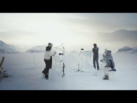 موسيقى عبر آلات جليدية للدعوة إلى الحفاظ على المحيطات
