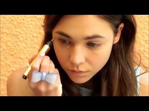 تعرفى على أبسط طريقة لتطبيق «مكياج الربيع»