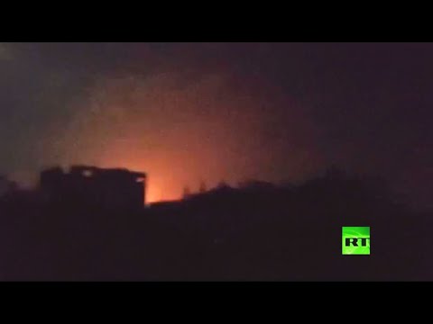 مروحيات إسرائيل تستهدف الفلسطينيين في غزة بصاروخين