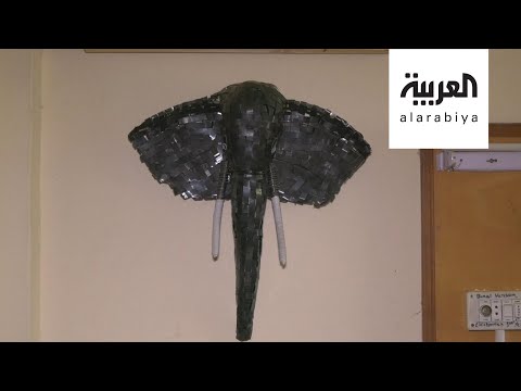 شاهد باكستاني خمسيني يحوِّل الخردة الى قطعٍ فنية