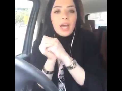 سيدة جميلة ومهذبة تقدم نصائح ذهبية لكل نساء العالم