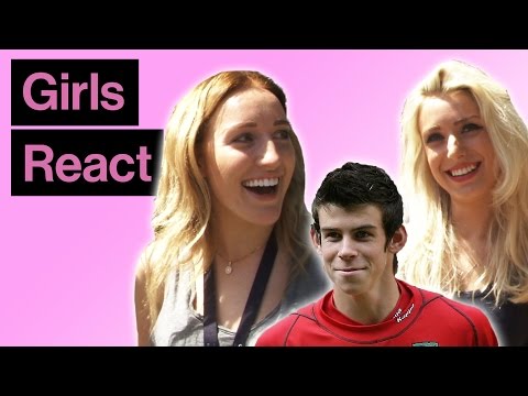 فتيات لندن يسخرن من غاريث بيل بسبب أذنيه