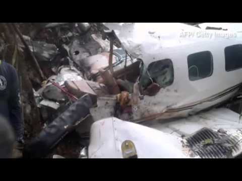 شابة تنقذ رضيعها في غابة بعد تحطم طائرتهما