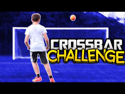 صراع اللاعبين على إصابة العارضة