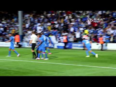 أفراح الجماهير الزرقاء بعد هدف إدواردو