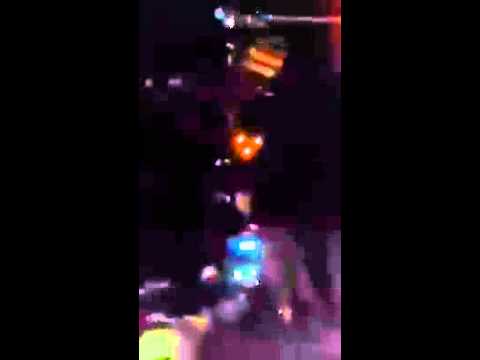 أول مشاهد اقتحام فرع الأمن العسكري في السويداء