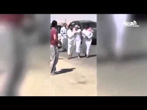 سعوديون يقبضون على داعشي في الرياض